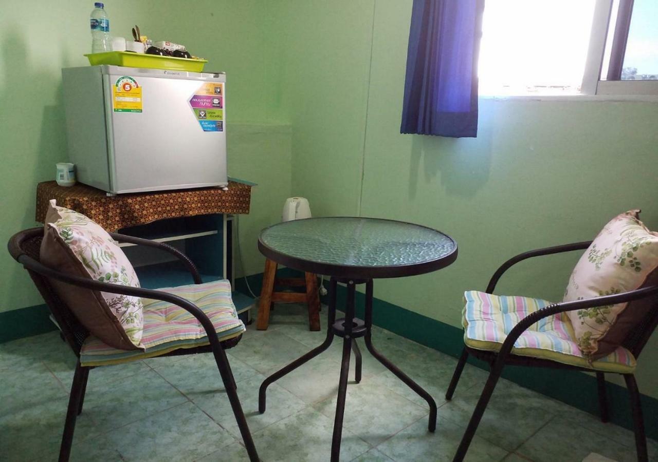 Rung Tawan Hostel Παραλία Κάτα Εξωτερικό φωτογραφία