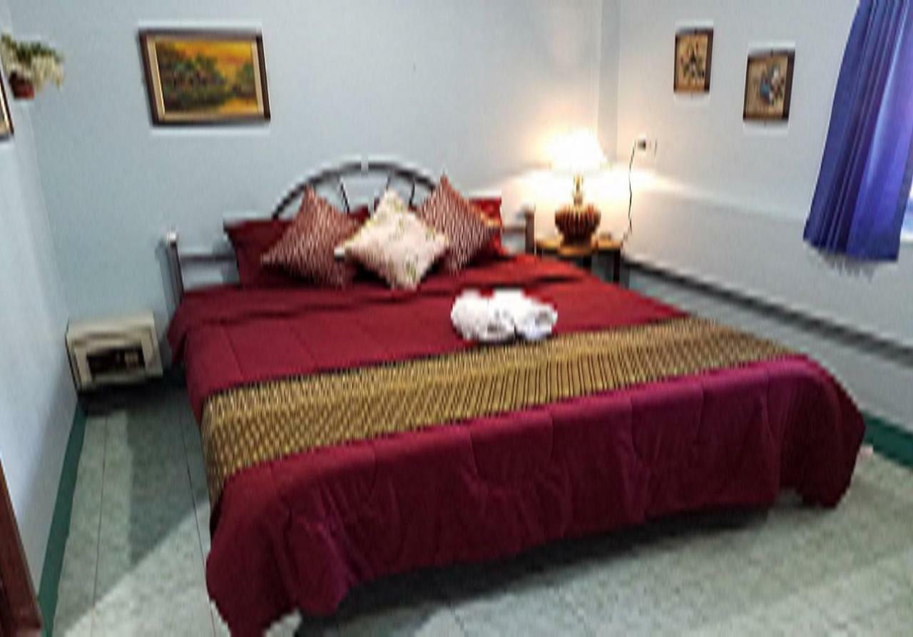 Rung Tawan Hostel Παραλία Κάτα Εξωτερικό φωτογραφία