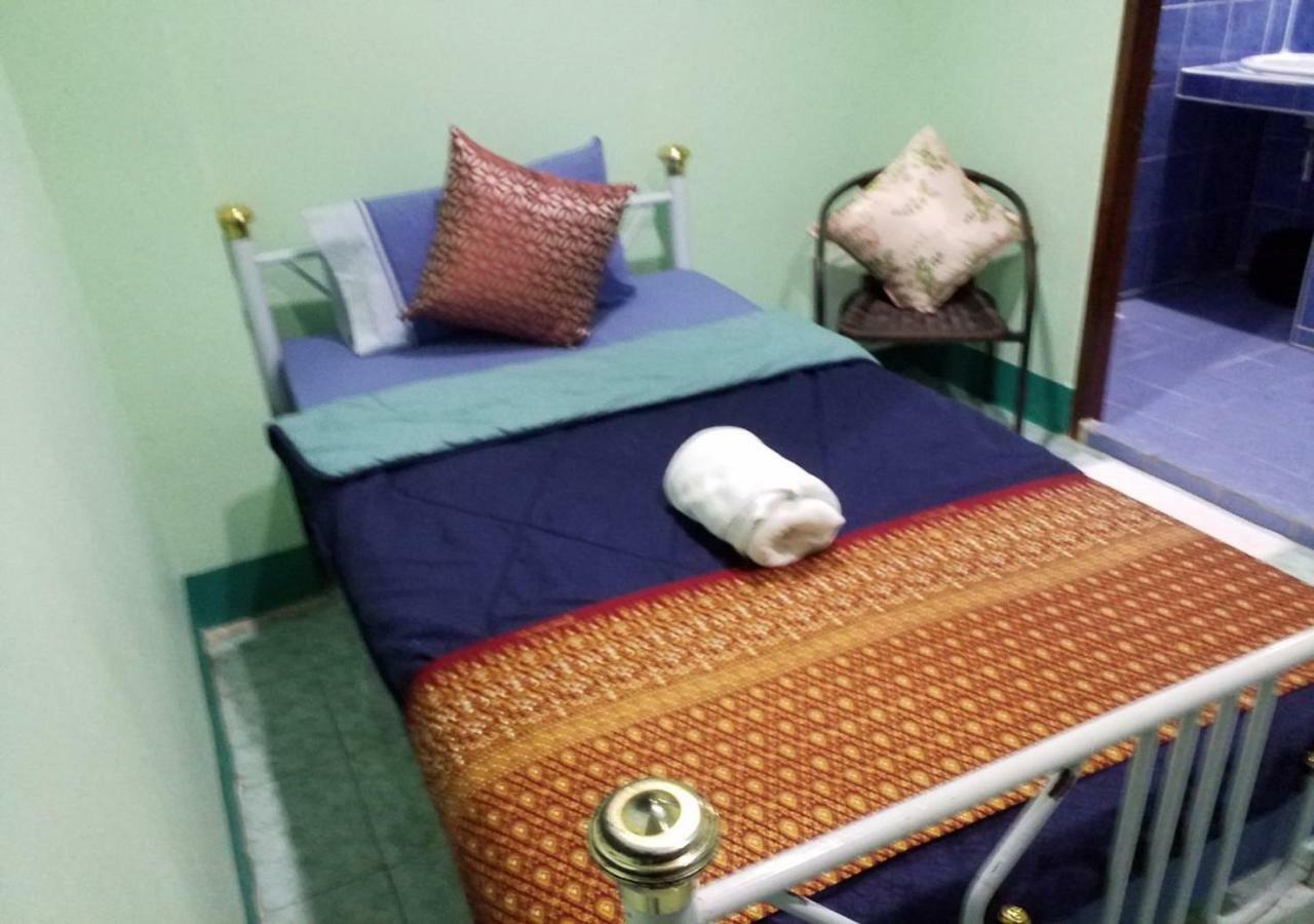 Rung Tawan Hostel Παραλία Κάτα Εξωτερικό φωτογραφία
