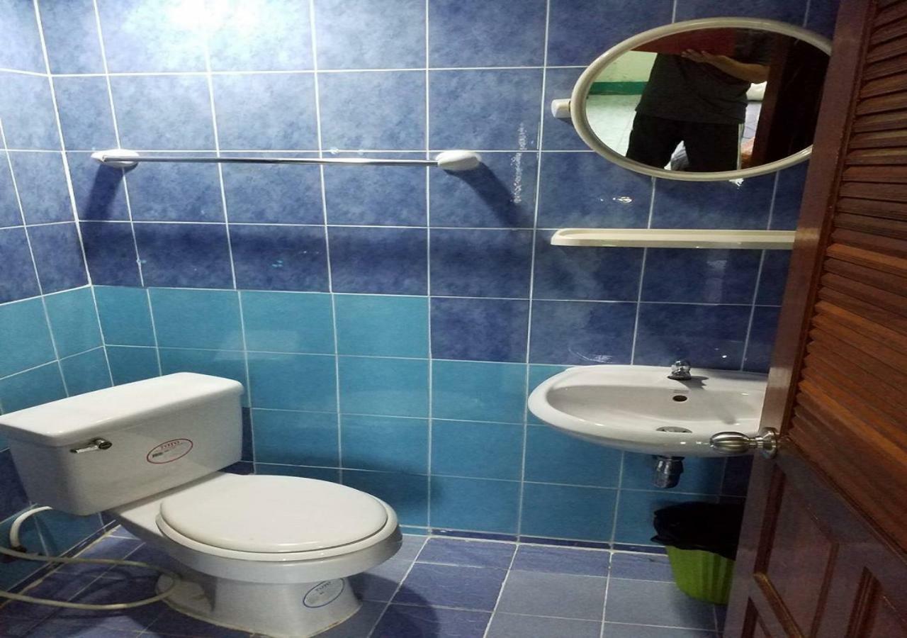 Rung Tawan Hostel Παραλία Κάτα Εξωτερικό φωτογραφία